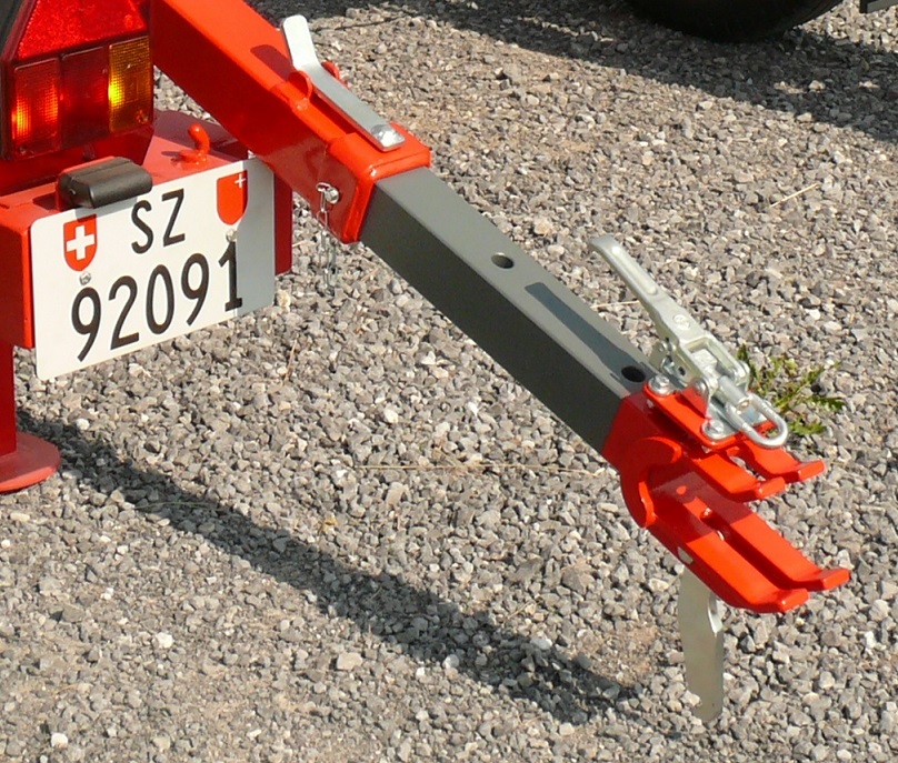 Höhenverstellung der Ladetaschen für Bobinen-Ø bis 2600 mm